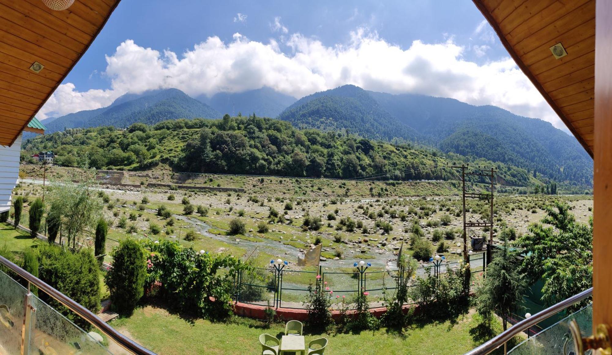 Sojourn Cottages Pahalgām Dış mekan fotoğraf